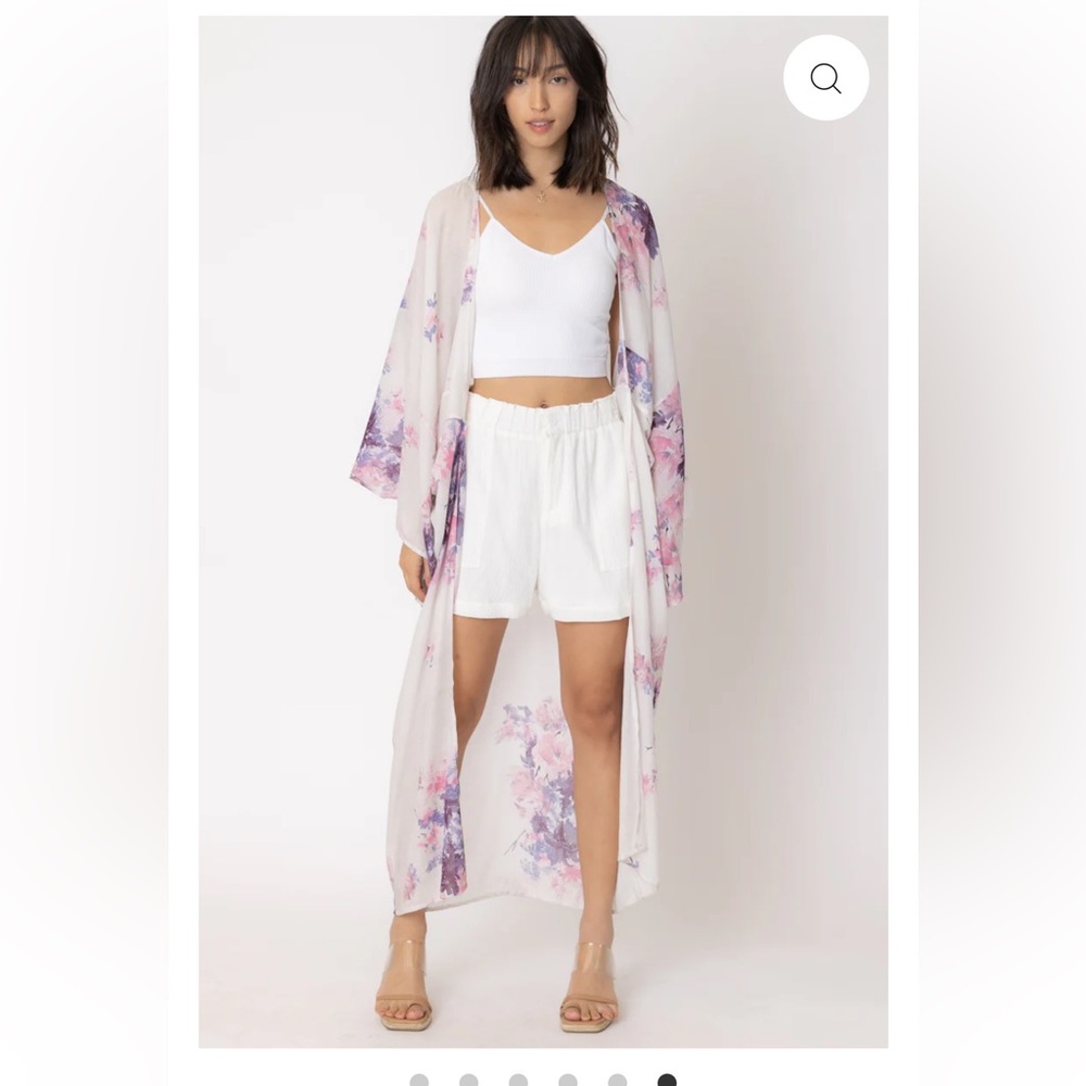 En Creme Dannie Floral Kimono S/M Long Cream Colored w/ Pink and Purple Accents